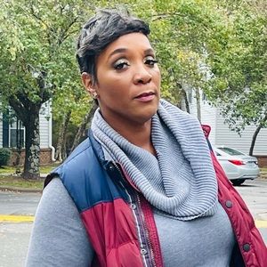 Meet your Posher, Stacy